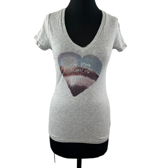 AMERICAN EAGLE OUTFITTERS Gray Cotton "Your Smile Makes Me Smile" Tee Size M - Picture 1 of 9